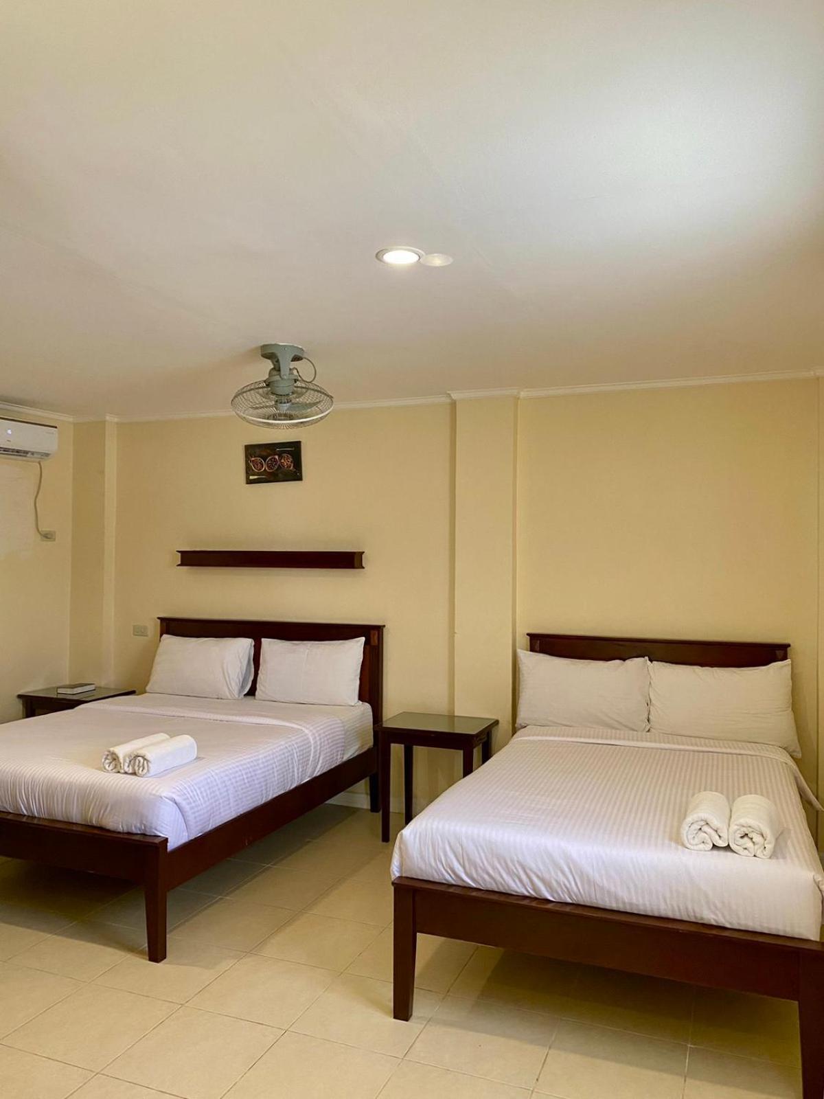 Panglao Regents Park Resort Bagian luar foto