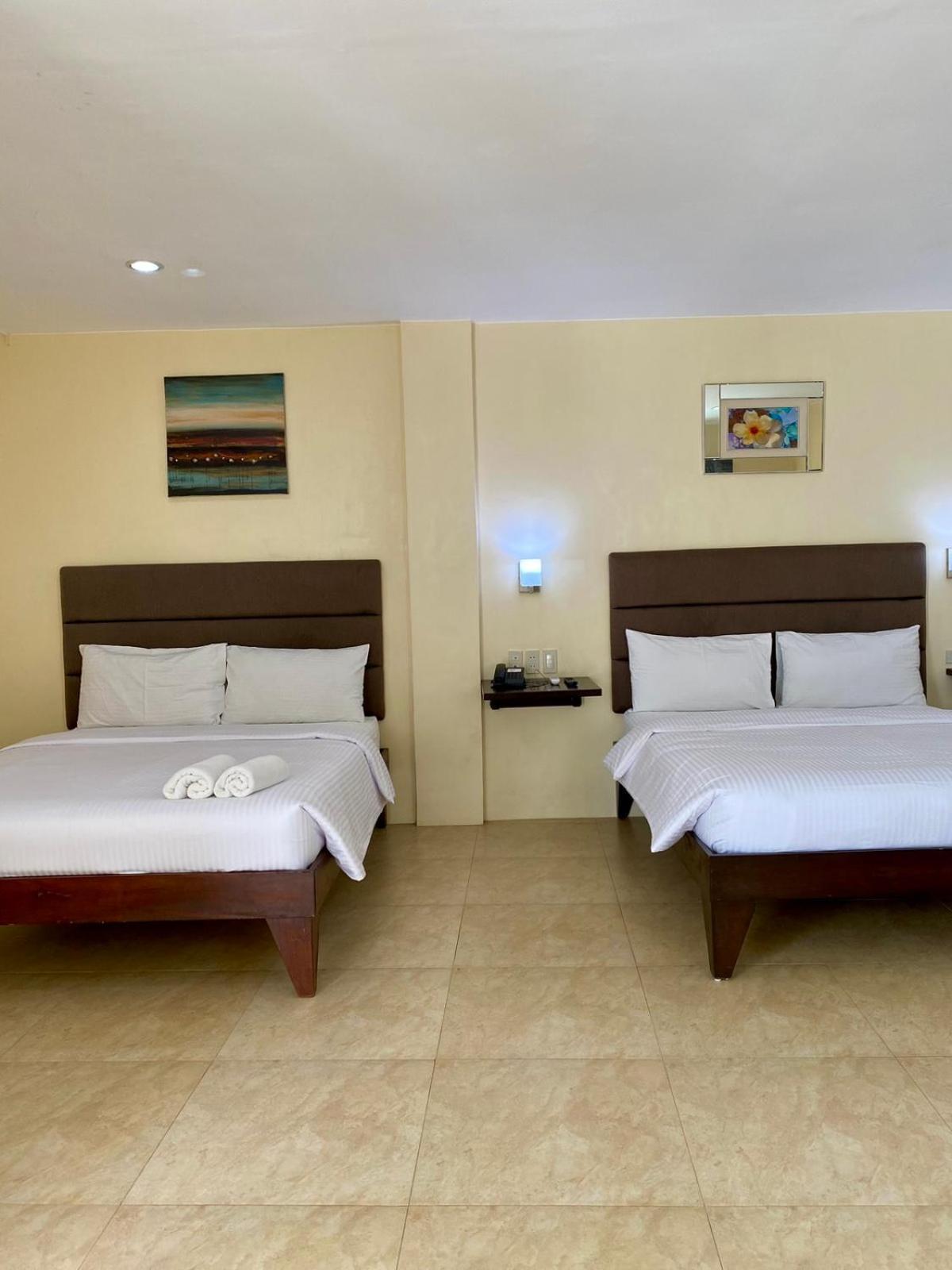 Panglao Regents Park Resort Bagian luar foto