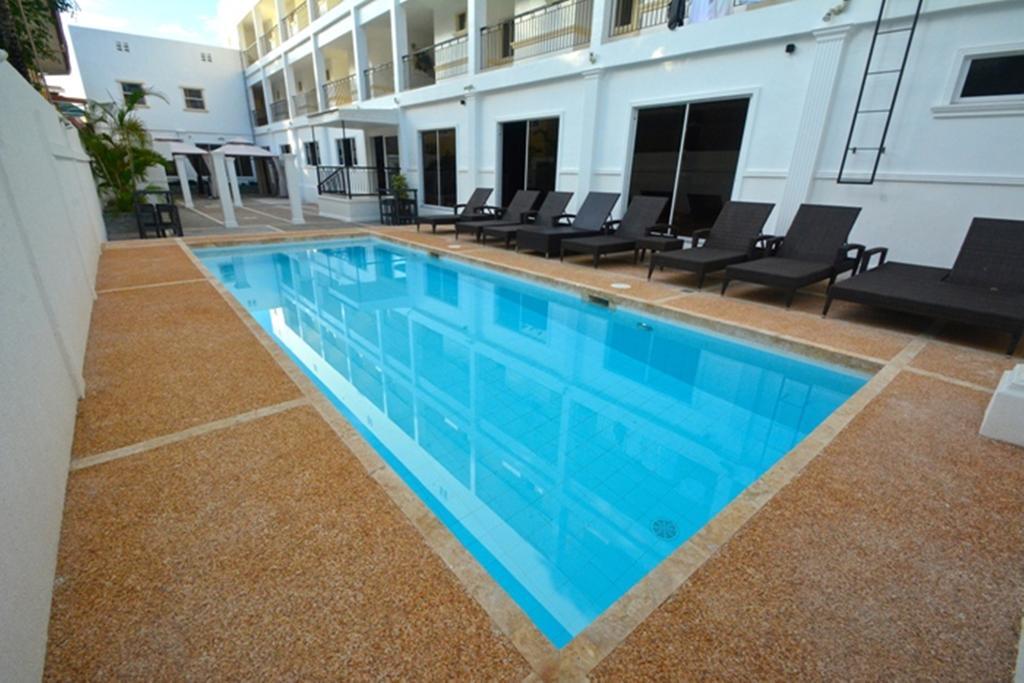 Panglao Regents Park Resort Bagian luar foto
