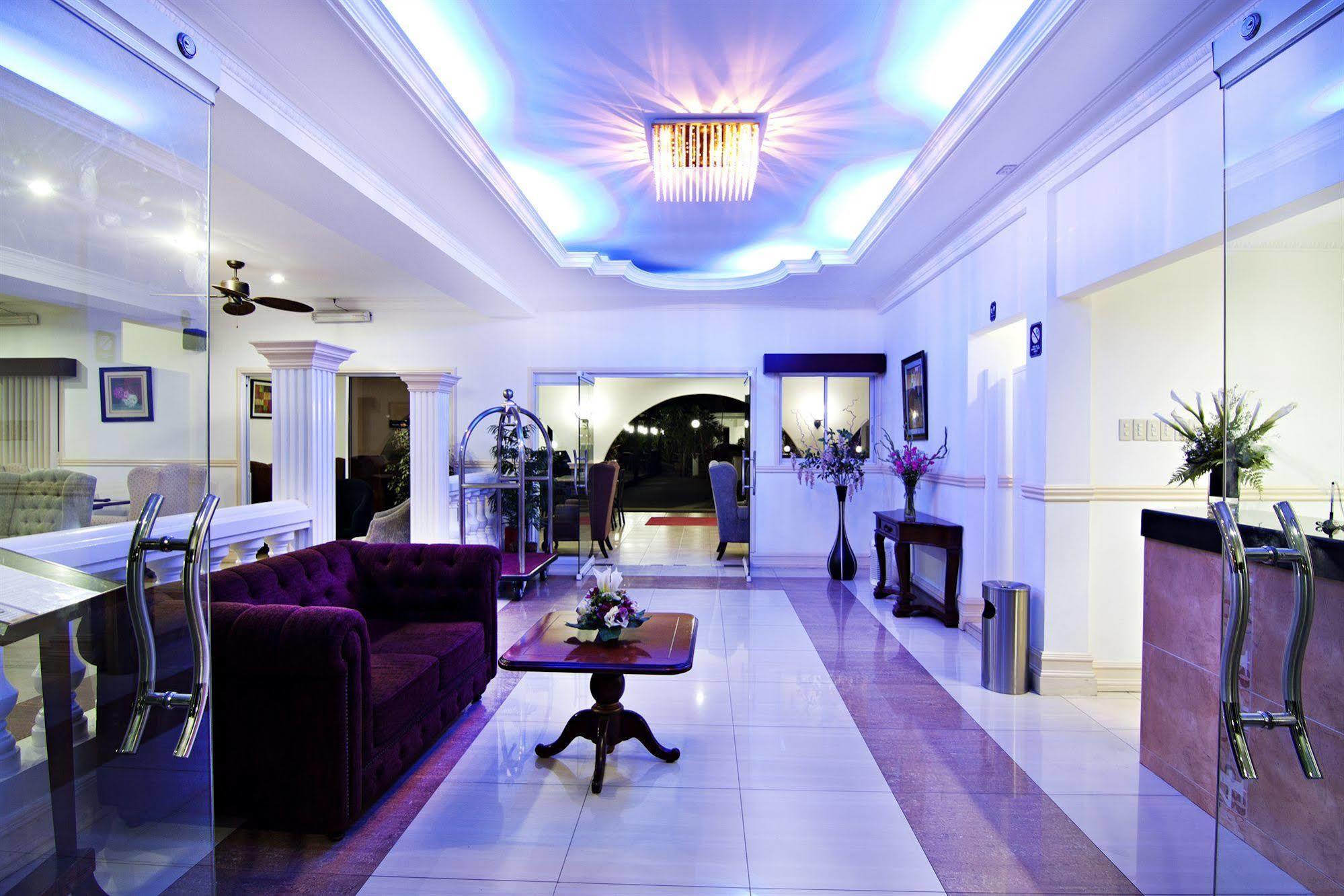 Panglao Regents Park Resort Bagian luar foto